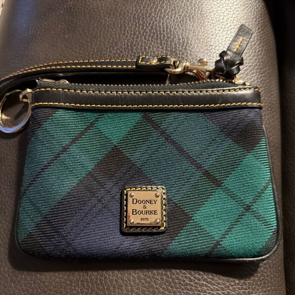 Vintage Dooney & Bourke Wristlet Tartan Plaid Blue/Green With Red Lining